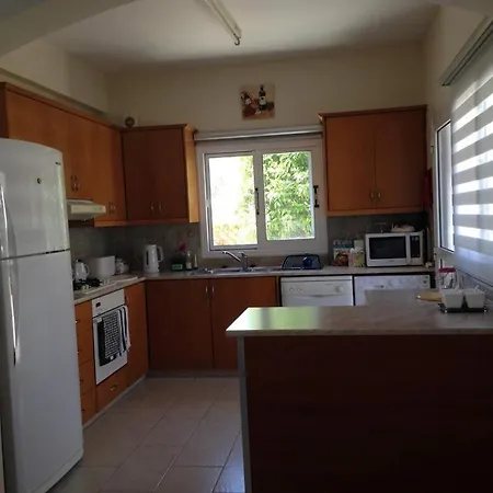 Laurel Villa *